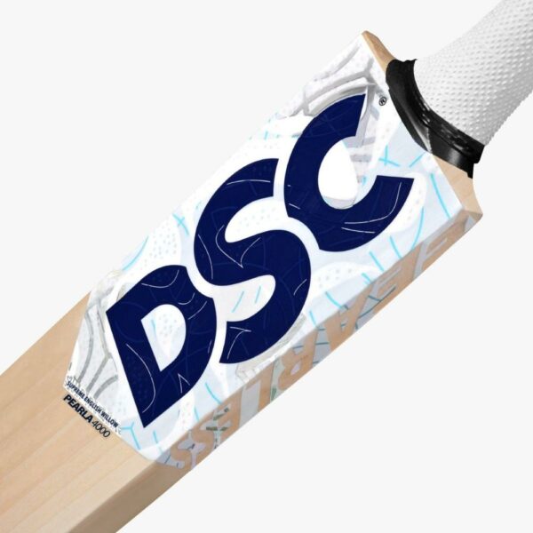 DSC PEARLA 4000 CRICKET BAT 2024-25